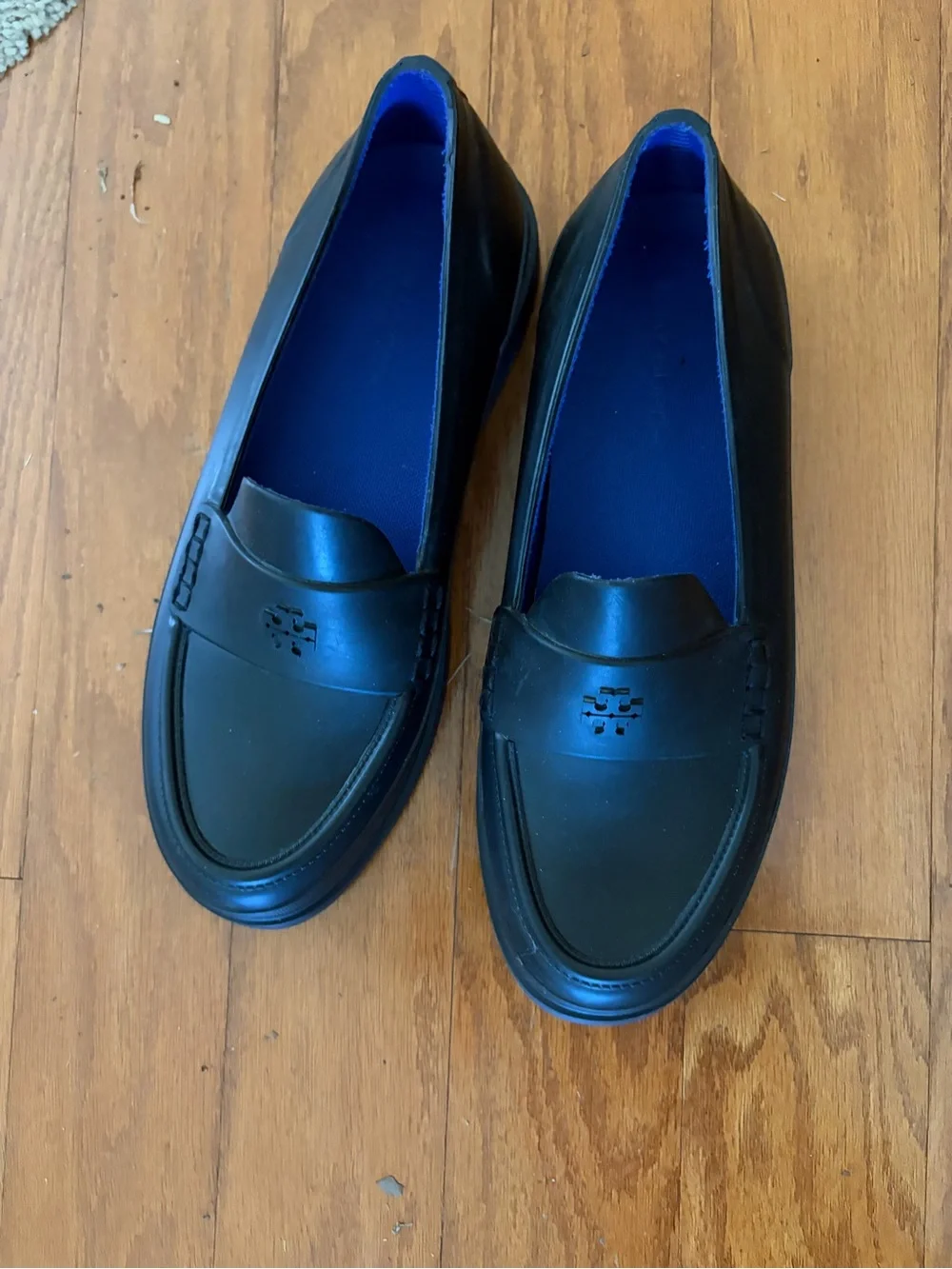 Tory Burch Slip-On Loafers Rain Shoes Leather with Blue Lining - NWOT size 7